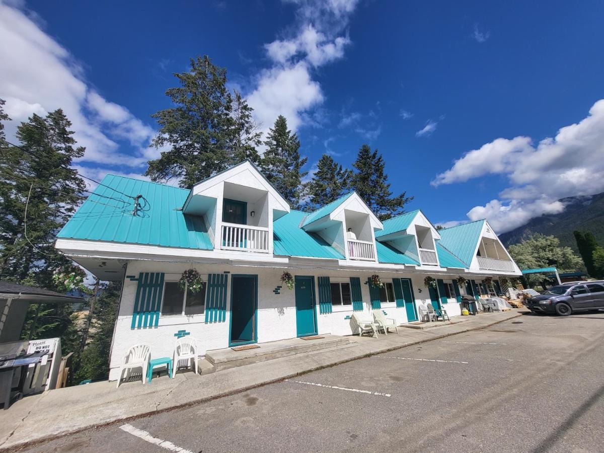 Appletree Inn Радіум-Гот-Спрінгс Екстер'єр фото